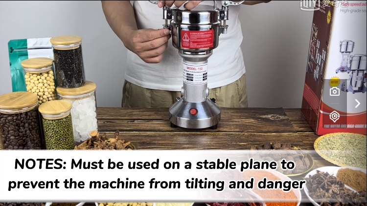 Grain Mill 製粉機 Magic Mill アメリカ製 71ZESd90iRL._UF894,1000_QL80_.jpg